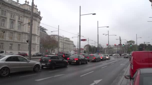 Schwarzenbergplatz Daki Viyana Haus Der Industrie Sanayi Lobisinde Trafik Vardı — Stok video