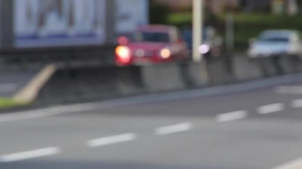 Trânsito Auto Estrada Turva Imagens Fullhd Alta Qualidade — Vídeo de Stock