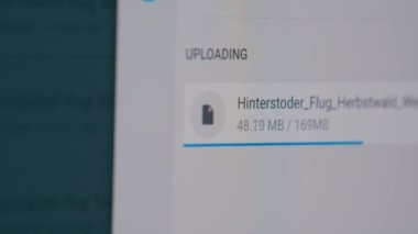 Ftp uygulamasına işlem çubuğu yükle. Yüksek kalite 4k görüntü