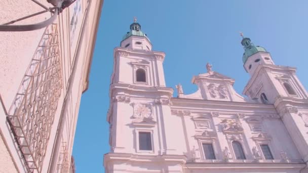 Salzburger Domplatz Heimat Des Jedermann Blick Von Residenz Festung Franziska — Stockvideo