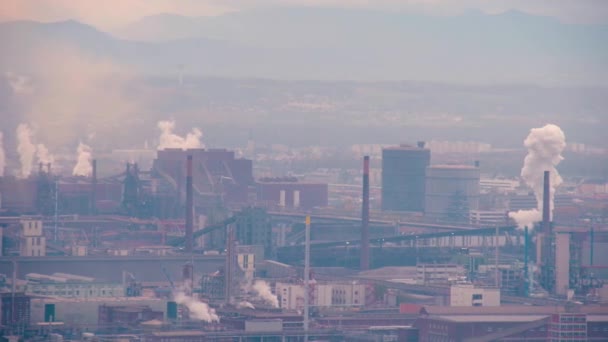 Облака Выбросов Линца Промышленной Зоне Высококачественные Кадры — стоковое видео