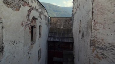 Gmuend, Carinthia, Avusturya 'daki tarihi şato. Yüksek kalite 4k görüntü