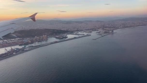 Port Barcelone Stockage Pétrole Avion Approchant Images Haute Qualité — Video