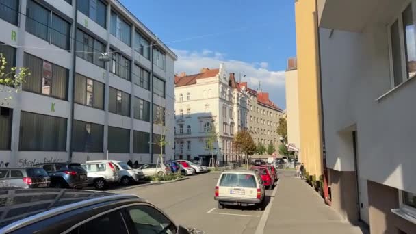 Wiener Straße Bezirk Penzing Hochwertiges Filmmaterial — Stockvideo