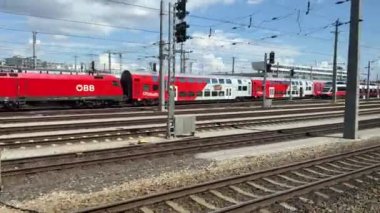 Trenden izlenen yerel trenler. Yüksek kalite 4k görüntü