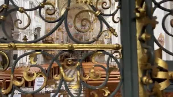 Piękna Żelazna Brama Kościele Klasztornym Spital Pyhrn Górna Austria Wysokiej — Wideo stockowe