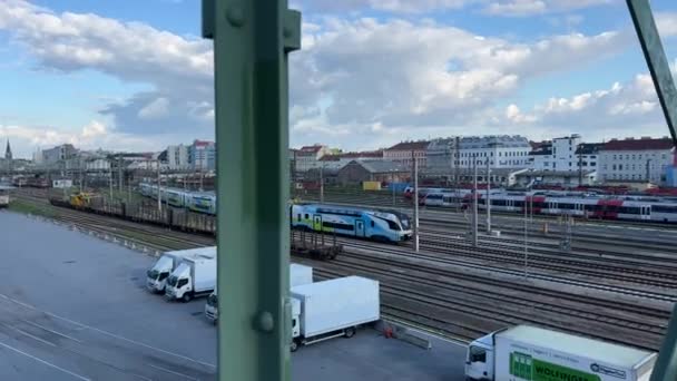 Trilhos Ferroviários Perto Estação Viena Westbahnhof Imagens Alta Qualidade — Vídeo de Stock