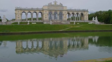 Gloriette, Schoenbrunn Sarayı, Viyana. Yüksek kalite 4k görüntü