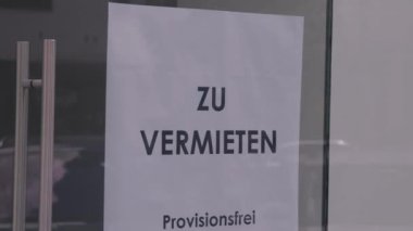 Alman 'ın teşhir edilmesine izin vermek için. Yüksek kalite 4k görüntü