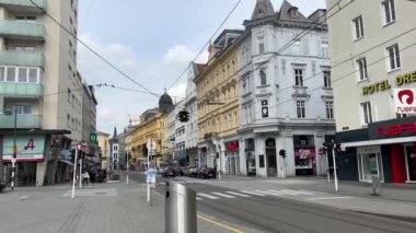 Buergerstrasse kavşağından Linz Landstrasse. Yüksek kalite 4k görüntü