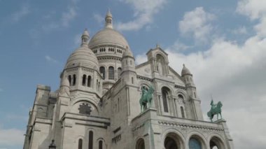 Paris 'teki Sacre Coeur Du Montmartre kilisesinin detayları. Yüksek kalite 4k görüntü