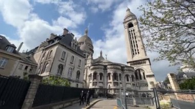 Paris 'in Kutsal Yüreği Bazilikası. Yüksek kalite 4k görüntü
