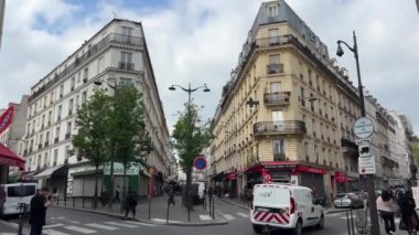 Yerel markette Paris caddesi manzarası. Yüksek kalite 4k görüntü