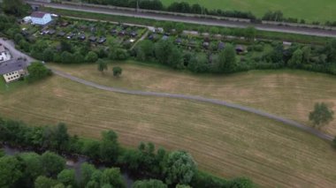 Yukarı Avusturya 'da tahsis edilen bahçeler ve Voecklabruck. Yüksek kalite 4k görüntü