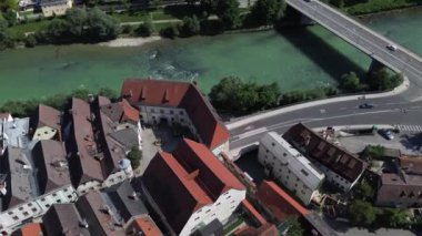 Steyr 'in tarihi şehir merkezi havası. Yüksek kalite 4k görüntü