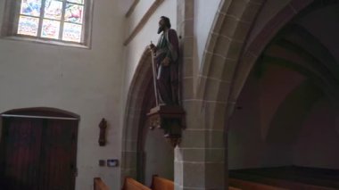 Bad Kreuzen, Yukarı Avusturya 'daki Katolik kilisesi. Yüksek kalite 4k görüntü