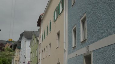 Yukarı Avusturya, Salzkammergut 'taki Gmunden şehri. Yüksek kalite 4k görüntü