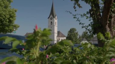 Yukarı Avusturya Muehlviertel 'deki Freistadt yakınlarında Windhaag' daki katolik kilise. Yüksek kalite 4k görüntü