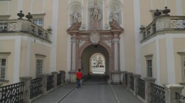 Yukarı Avusturya 'daki Benedictine Manastırı Kremsmuenster. Yüksek kalite 4k görüntü