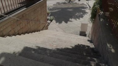 Bad Ischl 'deki granit merdiven. Yüksek kalite 4k görüntü