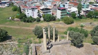 İzmir 'in Bayraklı Tepesi' nin hava görüntüleri.