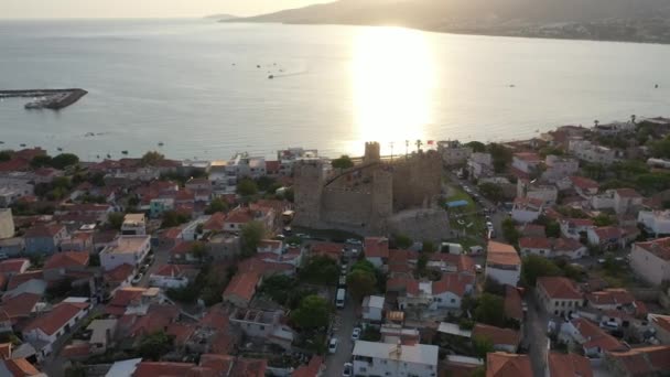 Aerial View Historical Candarli Castle Evening Sun High Quality Footage — Vídeos de Stock