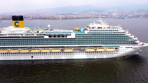 Aerial Drone Shot Costa Venezia Cruise Ship Route High Quality — Wideo stockowe
