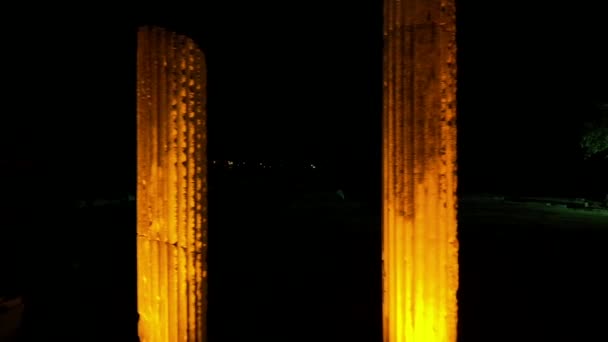 Illuminated View Historical Columns Ancient City Asklepion First Hospital History — Stock Video