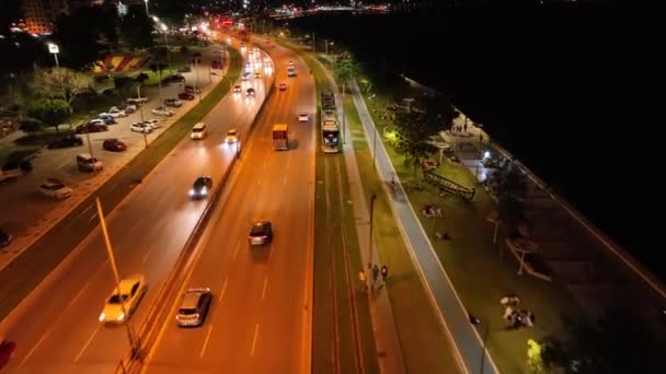 Luchtfoto Van Trams Auto Het Verkeer Nachts Izmir Turkije Hoge — Stockvideo
