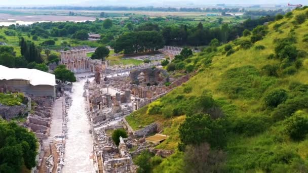 Ephesus Ősi Városáról Celsus Könyvtáráról Ókori Római Színházról Készült Légi — Stock videók