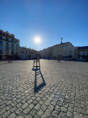 The Empty Chairs of Krakow. Ghetto Heroes Square. 70 Empty Chairs, Holocaust Memorial. Krakow, Poland, 11 February 2022. 