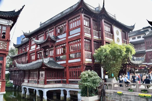 Tradycyjne Chińskie Budynki Dzielnicy Handlowej Szanghaju Szanghaj Chiny Października 2018 — Zdjęcie stockowe