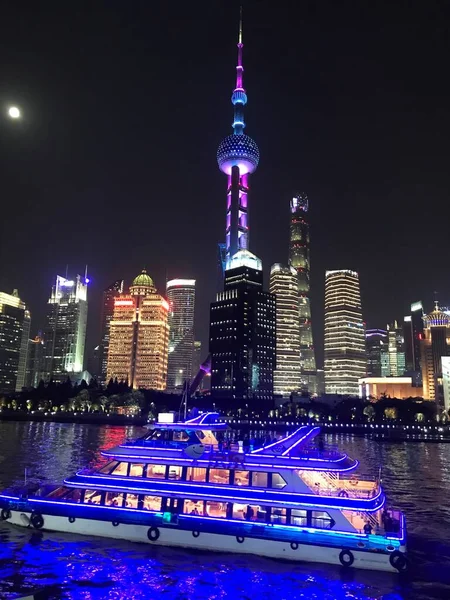 Byggnader Upplysta Natten Lujiazui Pudong Shanghai Kina Oktober 2018 — Stockfoto