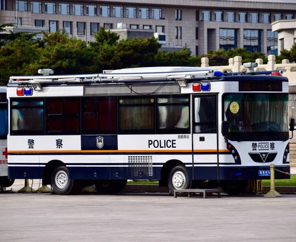 Pekin Çin Kasım 2018 Pekin Merkezinde Polis Otobüsü — Stok fotoğraf