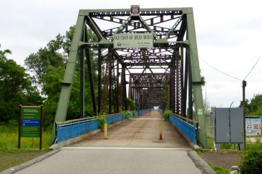St. Louis, MI, ABD. 5 Haziran 2014. 66. yoldaki Eski Kayalık Köprü Zinciri. 