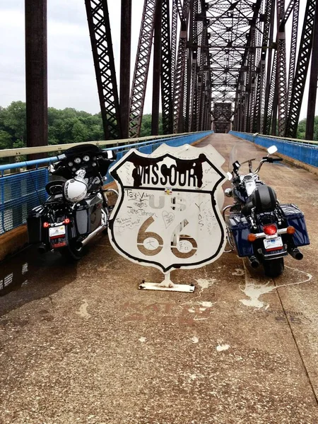 Harley Davidson Motorfietsen Old Chain Rocks Bridge Mississippi Rivier Louis — Stockfoto