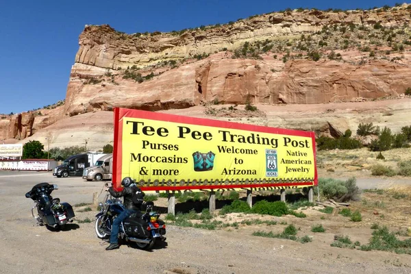 Tee Pee Trading Post Bajo Painted Cliffs Lupton Arizona Junio — Foto de Stock