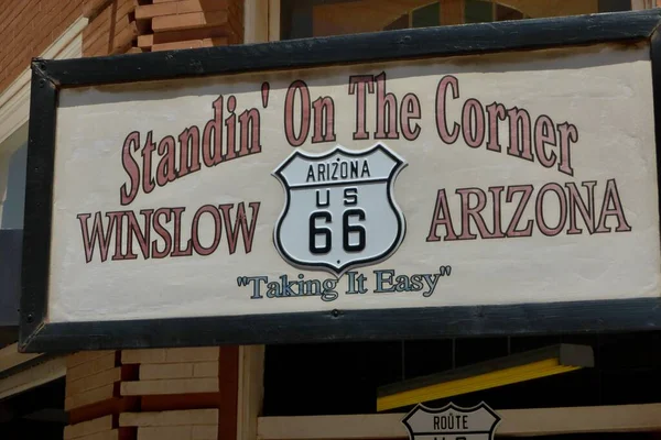 Tomando Fácil Ruta Señal Winslow Arizona Junio 2014 — Foto de Stock