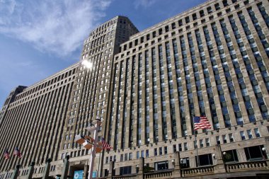 1930 'da Chicago Nehri' ndeki Art Deco Merchandise Mart binası. Chicago, Illinois, ABD. 16 Şubat 2016. 