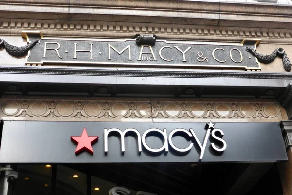 Macys short hills new jersey hi-res stock photography and images