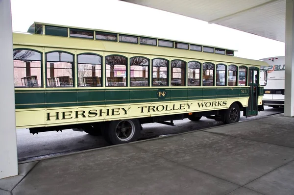 트롤리는 팩토리 버스를 Hershey Usa 2015 — 스톡 사진