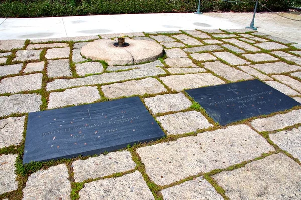 Das Grab Von John Fitzgerald Kennedy Auf Dem Arlington National — Stockfoto