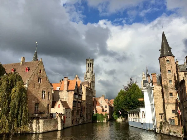 Bruges Belgium September 2015 Historic Buildings Canal — Stock Photo, Image
