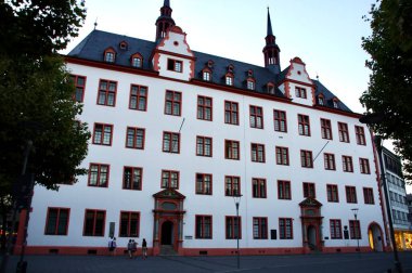 Mainz, Almanya 'nın tarihi üniversitesinin bir parçası. 27 Temmuz 2013. 