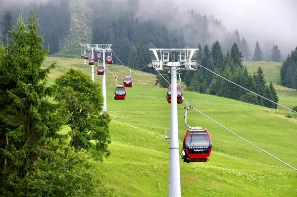 Sll Österreich Juli 2013 Salvenbahn Hopfgarten Mit Bäumen Und Bergen — Stockfoto