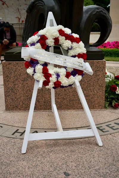 Μνημεία Της 4Ης Ιουλίου Στο Νεκροταφείο Νορμανδίας Omaha Beach Γαλλία — Φωτογραφία Αρχείου
