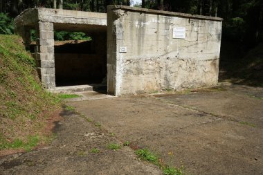 V1 fırlatma alanı Val Ygot d 'Ardouval' da Alman Beton Yapıları 2. Ardouval, Fransa, 8 Temmuz 2023. 