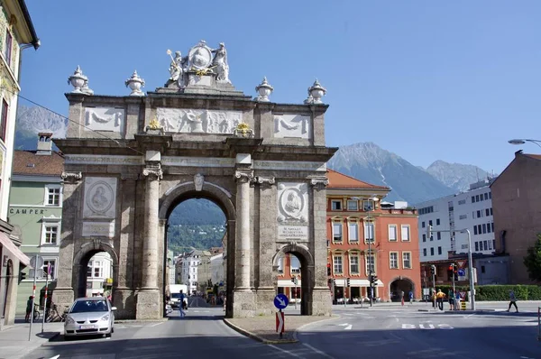 Diadalív Amelyet 1765 Ben Építettek Leopold Főherceg Esküvője Alkalmából Innsbruck — Stock Fotó