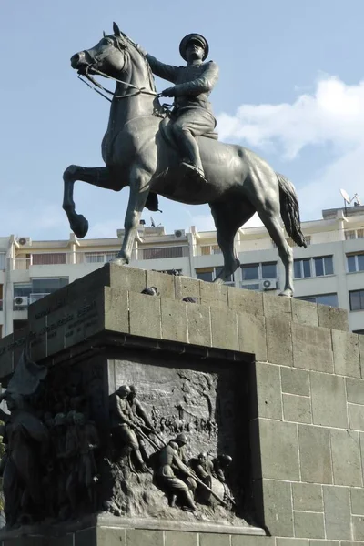 Monumento Atatrk Estátua Bronze Equestre Mustafa Kemal Atatrk Zmir Trkiye — Fotografia de Stock