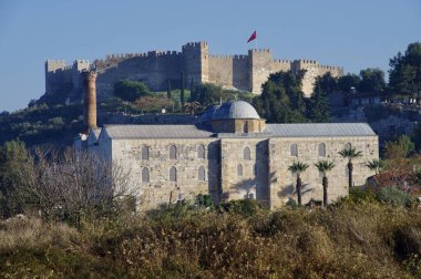 Artemis Tapınağı 'nda tek bir kolon duruyor. Seluk, İzmir, Trkiye, 21 Kasım 2014. 